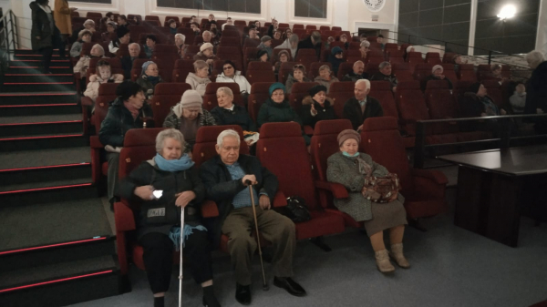 Показ документального фильма 