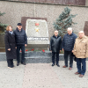 Севастопольский дом ветеранов возложил цветы к стеллам городов Сталинграда и Новороссийска на аллее Городов - Героев