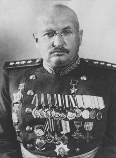 Петров